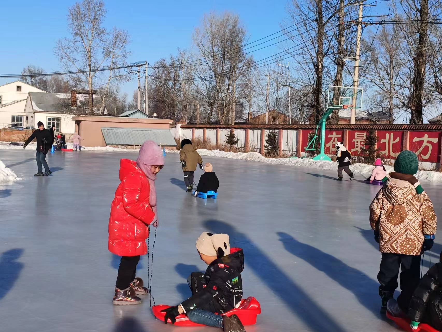 呼玛二小举行燃情冰雪炫我风采冰雪活动启动仪式
